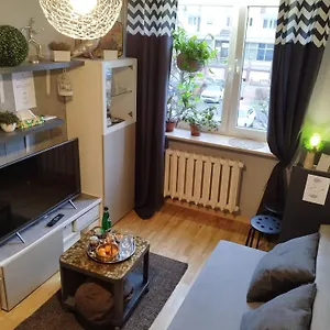 Niewielki Dla Jednej Osoby Lub Pary. Warszawa